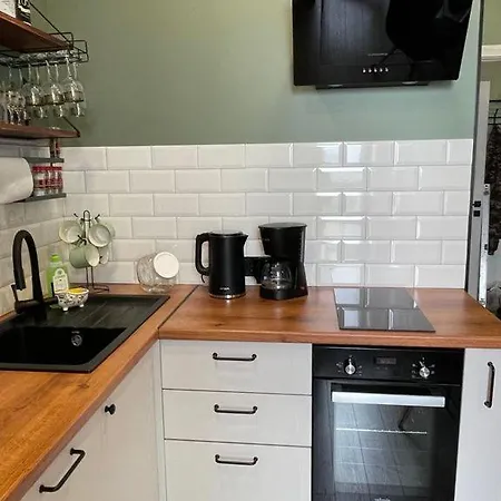 Fenji Rouvar Apartamento *